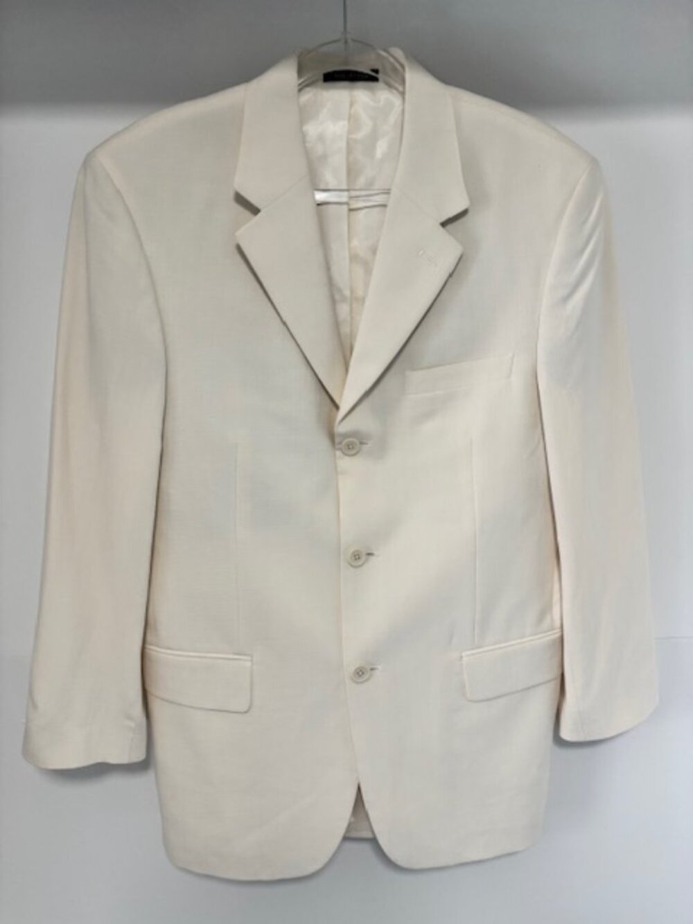 Alfani Men’s 38R 100% Silk Cream Beige 3 Button Blazer Sport Coat Lightweight